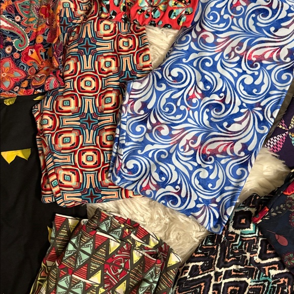 HUGE Lot of Lularoe Leggings OS 17 Pairs - Picture 5 of 8